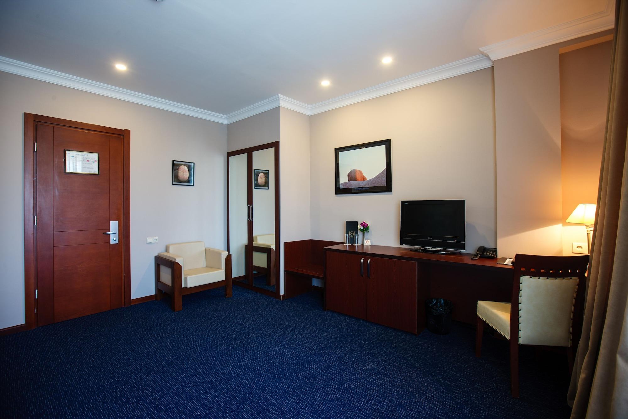Cruise Hotel Tbilisi Luaran gambar