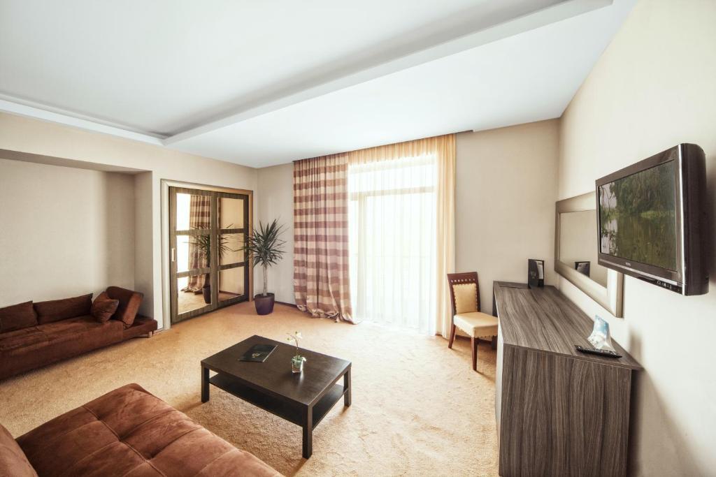Cruise Hotel Tbilisi Bilik gambar
