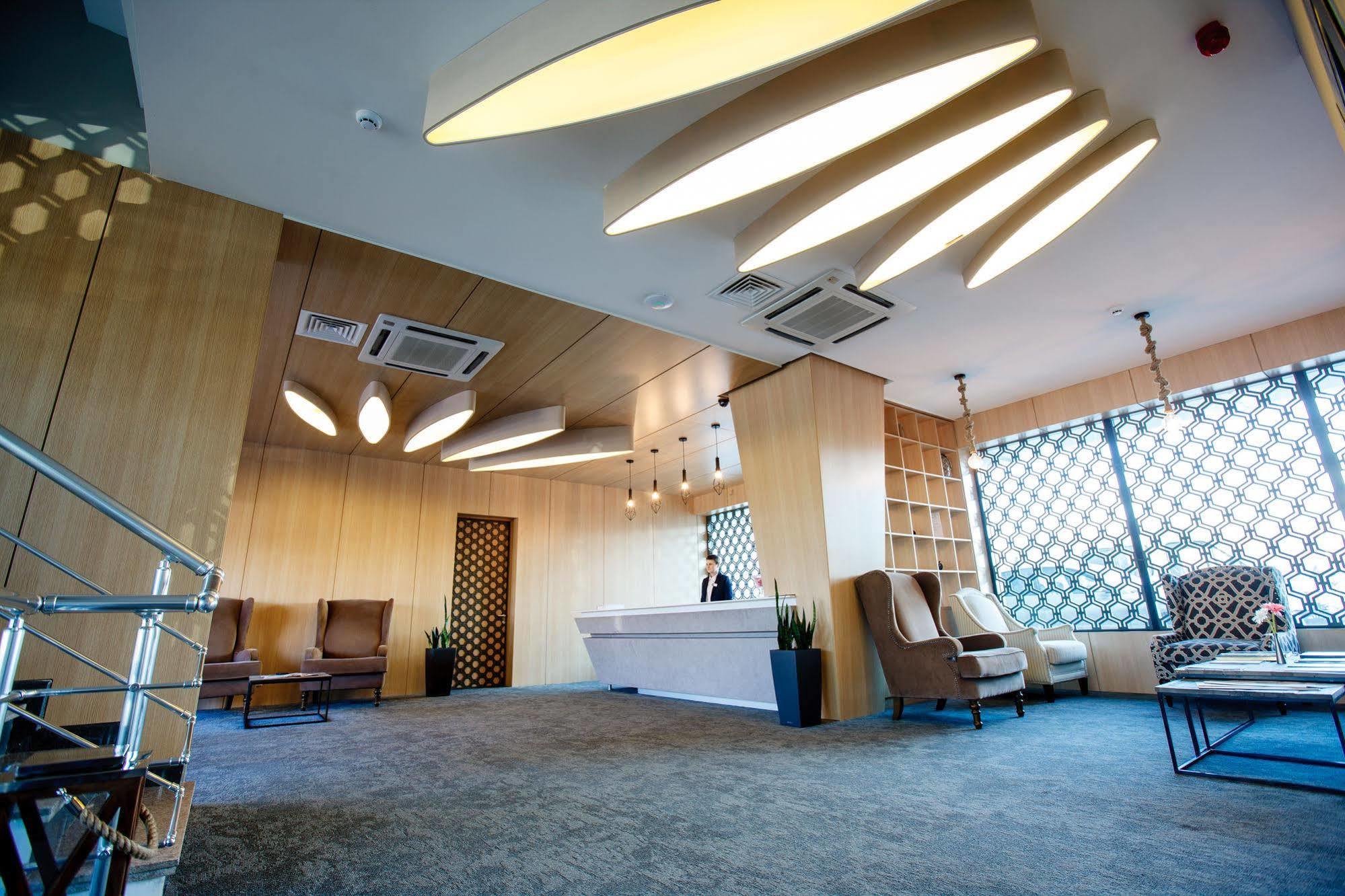 Cruise Hotel Tbilisi Luaran gambar